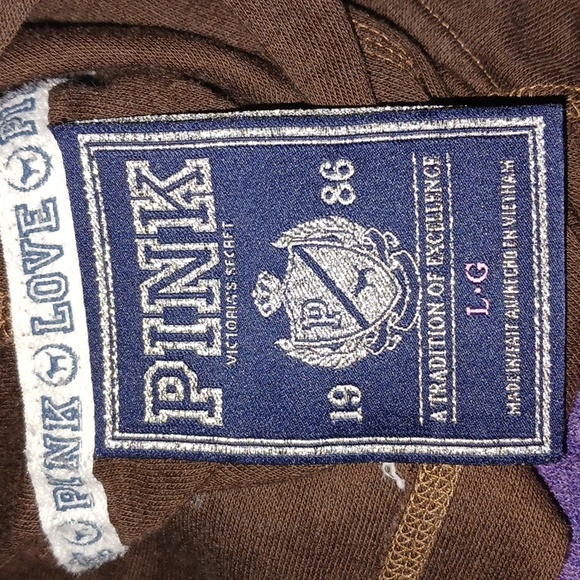 VS PINK ZIP UP HOODIE - Picture 3 of 4